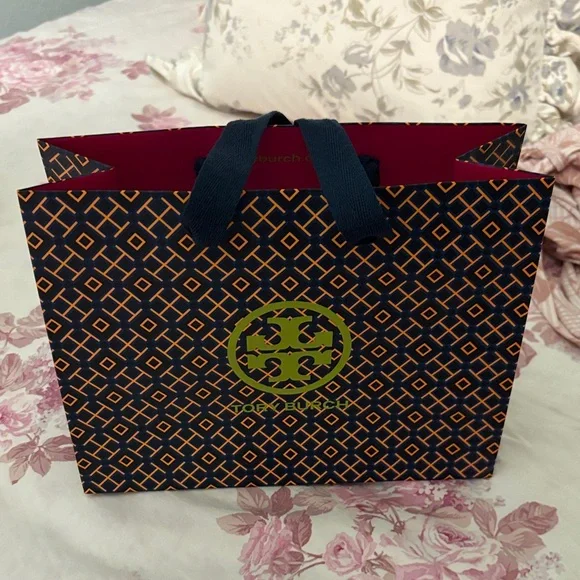 Tory Burch Britten Yellow Floral Wallet Crossbody 💛💐 - Picture 8 of 8